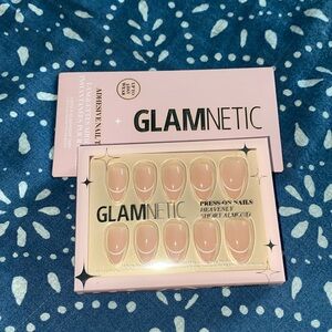 Glamnetic Press On Nails | Heavenly | Removable Nail Tabs